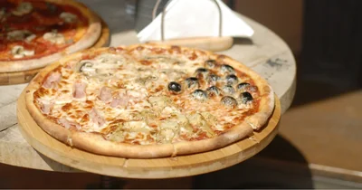 Pizza z galerii Caffe Italiano w Pruszkowie